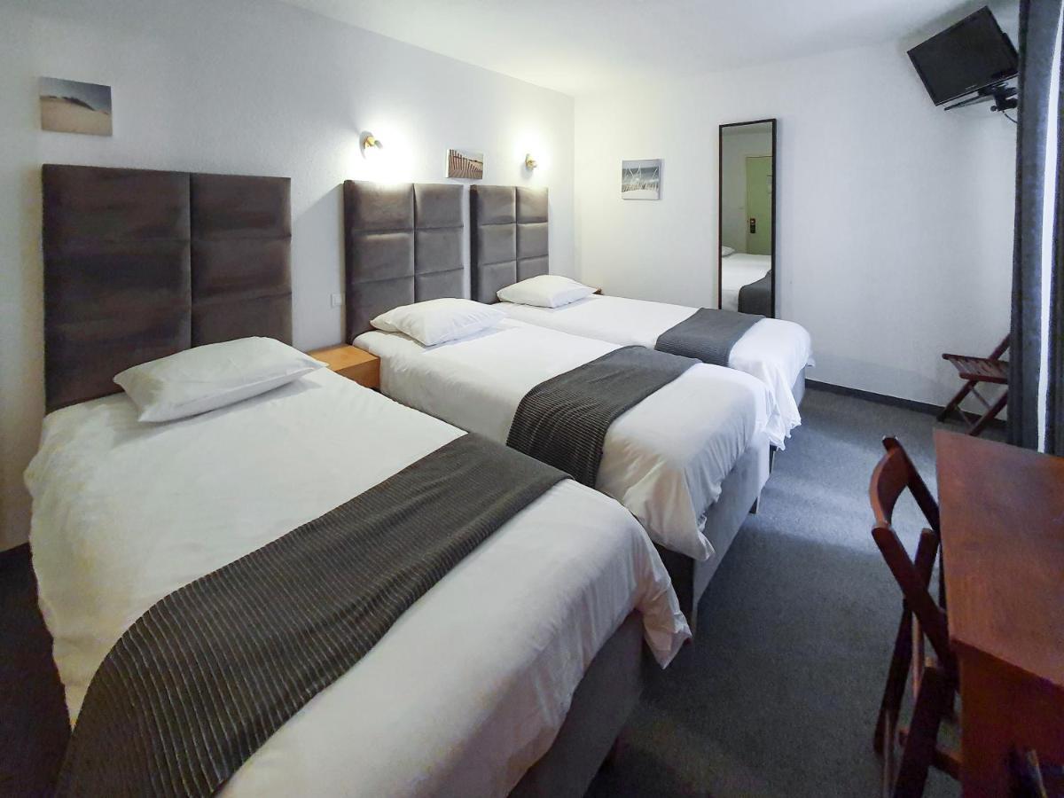 Hotel Les Tilleuls De Pareloup A Salles-Curan Luaran gambar