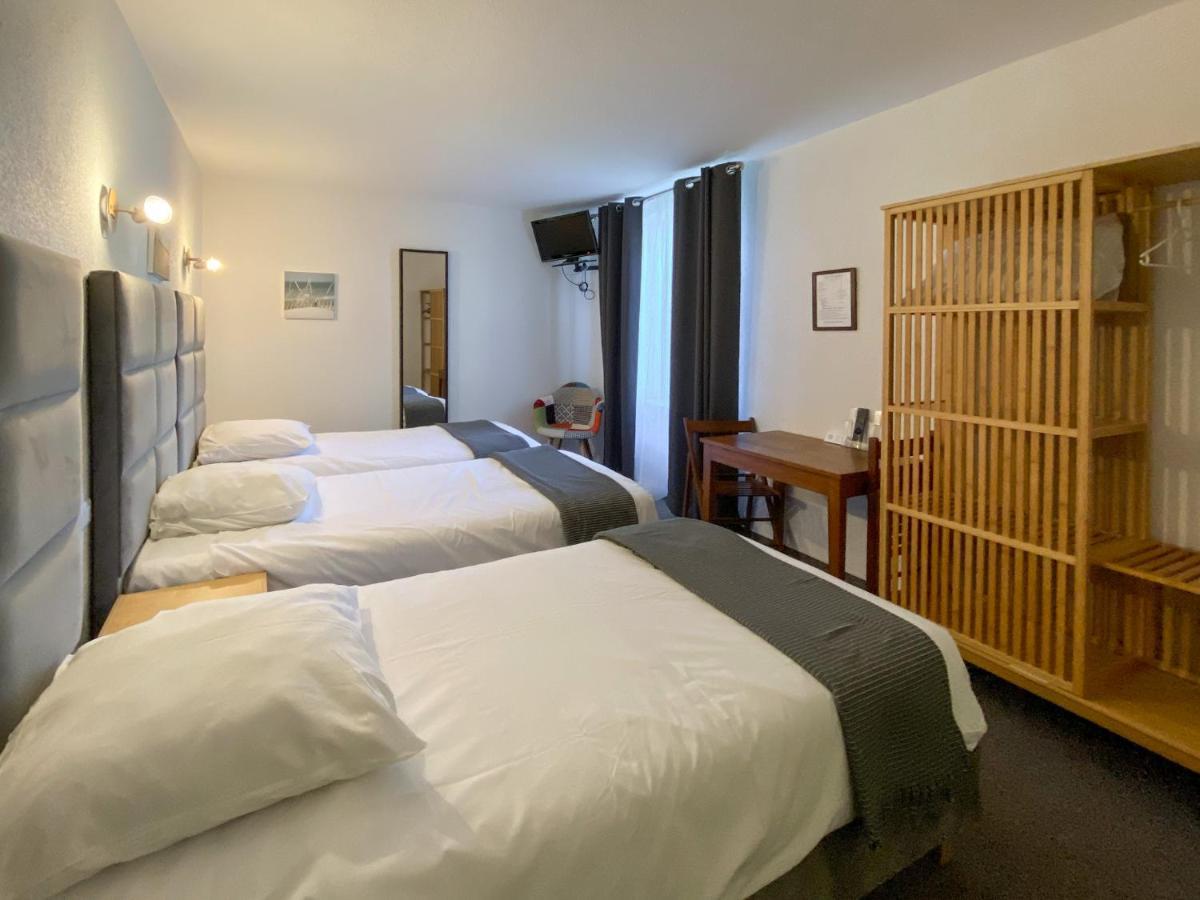 Hotel Les Tilleuls De Pareloup A Salles-Curan Luaran gambar
